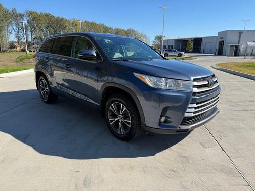 2019 Toyota Highlander LE Plus
