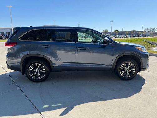 2019 Toyota Highlander LE Plus