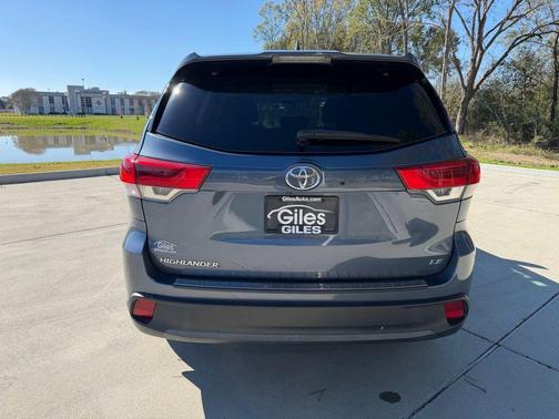 2019 Toyota Highlander LE Plus