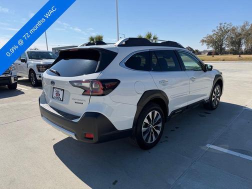 2025 Subaru Outback Touring