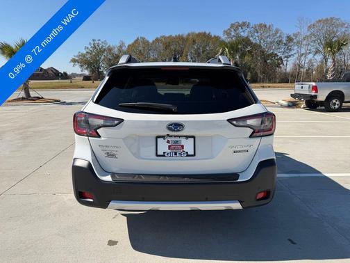 2025 Subaru Outback Touring