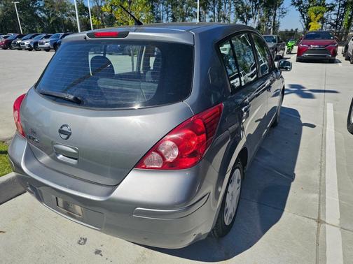 2012 Nissan Versa 1.8 S