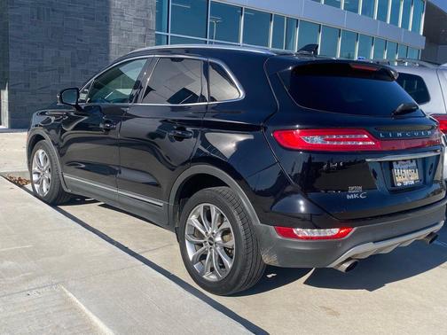 2019 Lincoln MKC Select