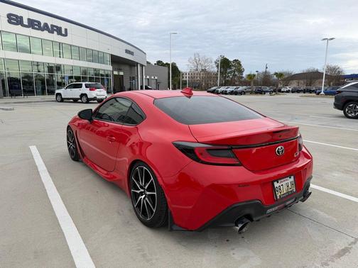 2024 Toyota GR86 Base