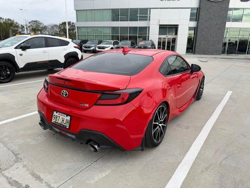 2024 Toyota GR86 Base