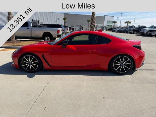 2024 Toyota GR86 Base