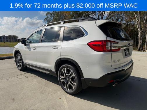 Crystal White Pearl 2026 Subaru Ascent Limited 7-Passenger