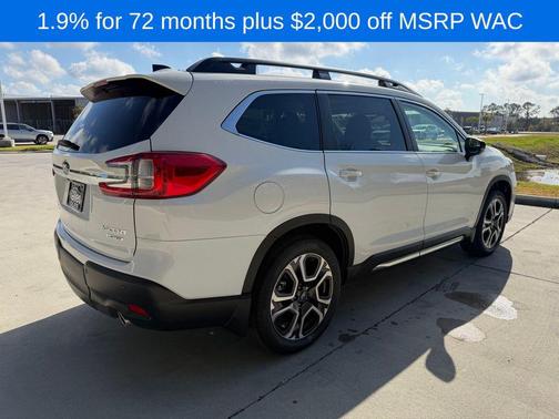 Crystal White Pearl 2026 Subaru Ascent Limited 7-Passenger