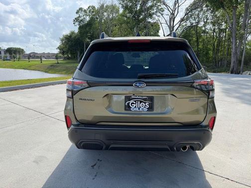Autumn Green Metallic 2026 Subaru Forester Hybrid Limited