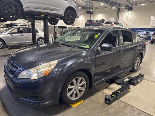 2010 Subaru Legacy Premium