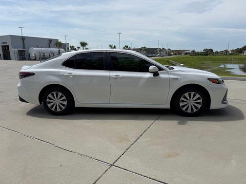 Super White 2021 Toyota Camry LE