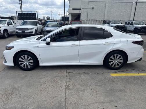 Super White 2021 Toyota Camry LE
