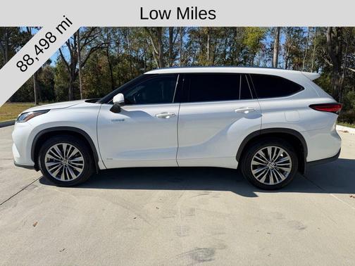 2020 Toyota Highlander Hybrid Platinum