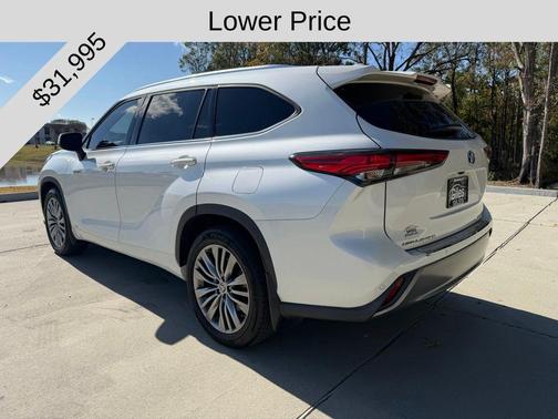 2020 Toyota Highlander Hybrid Platinum