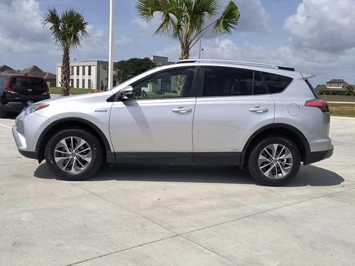 2016 Toyota RAV4 Hybrid XLE