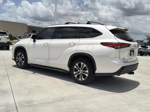 2020 Toyota Highlander XLE