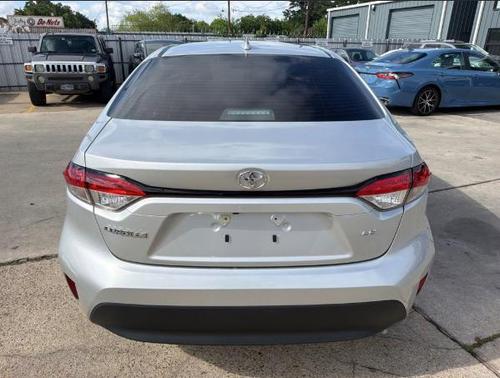 Classic Silver Metallic 2025 Toyota Corolla LE