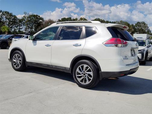 2015 Nissan Rogue SL