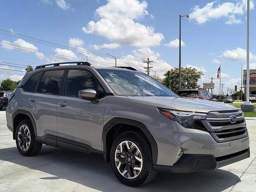 2025 Subaru Forester Premium