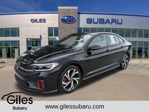 Deep Black Pearl 2022 Volkswagen Jetta GLI 2.0T Autobahn