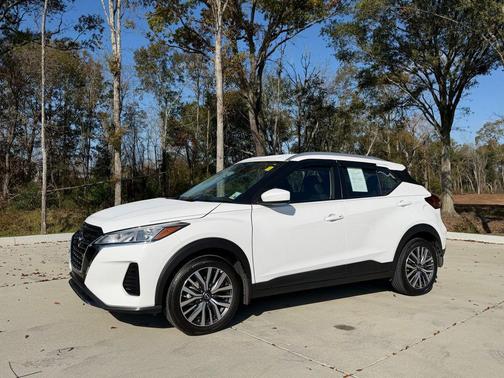 2024 Nissan Kicks SV