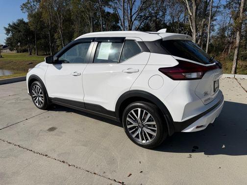 2024 Nissan Kicks SV