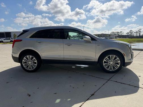 2019 Cadillac XT5 Premium Luxury