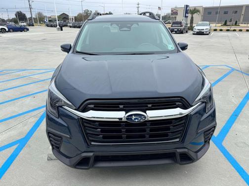 2023 Subaru Ascent Premium 8-Passenger