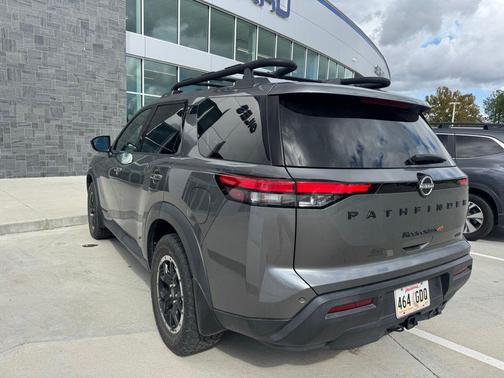 2023 Nissan Pathfinder Rock Creek 4WD