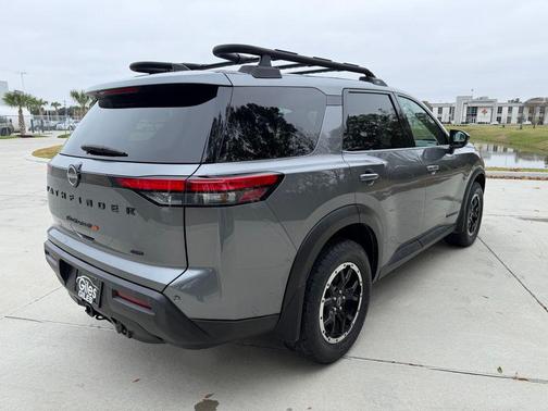 2023 Nissan Pathfinder Rock Creek 4WD