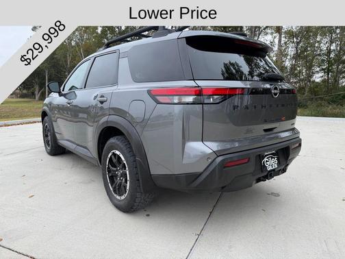 2023 Nissan Pathfinder Rock Creek 4WD
