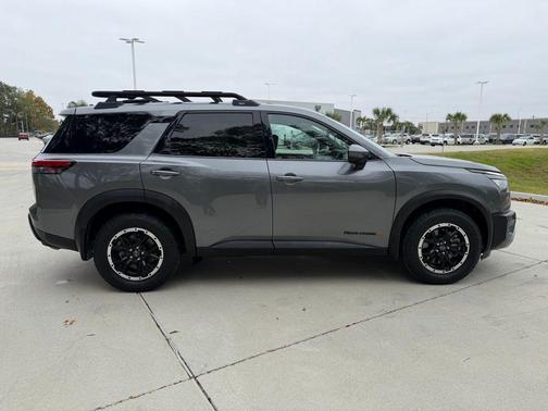 2023 Nissan Pathfinder Rock Creek 4WD