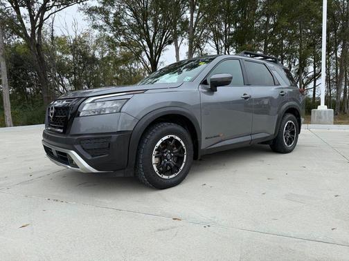 2023 Nissan Pathfinder Rock Creek 4WD