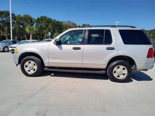 2002 Ford Explorer XLS