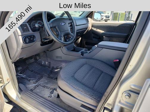 2002 Ford Explorer XLS