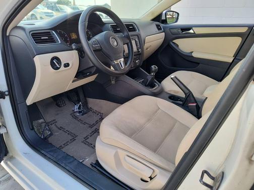 2011 Volkswagen Jetta SE