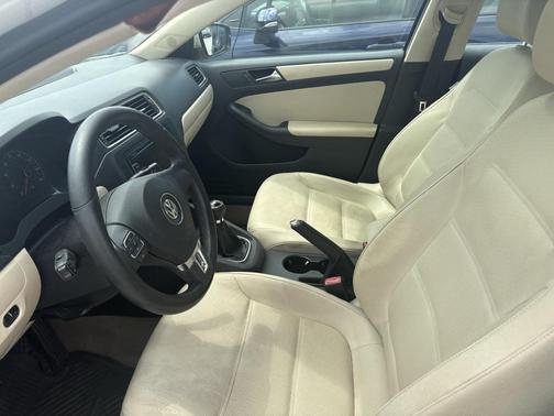 2011 Volkswagen Jetta SE