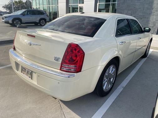 2010 Chrysler 300C Hemi