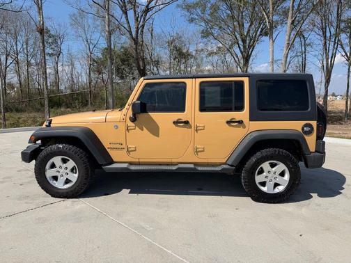 2014 Jeep Wrangler Unlimited Sport