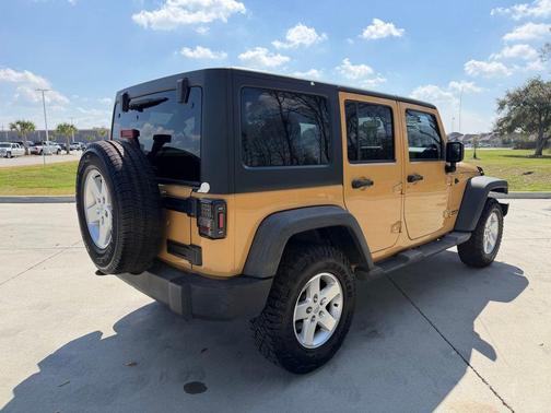 2014 Jeep Wrangler Unlimited Sport