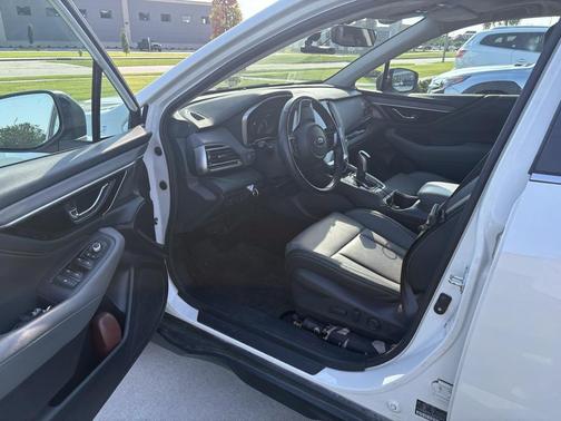 2022 Subaru Outback Onyx Edition XT