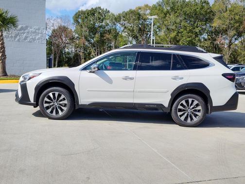 2025 Subaru Outback Touring XT