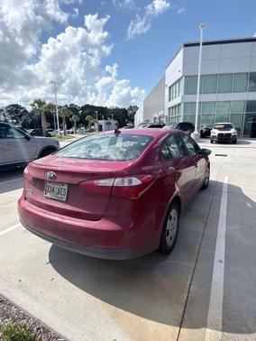 Crimson Red Metallic 2016 Kia Forte LX