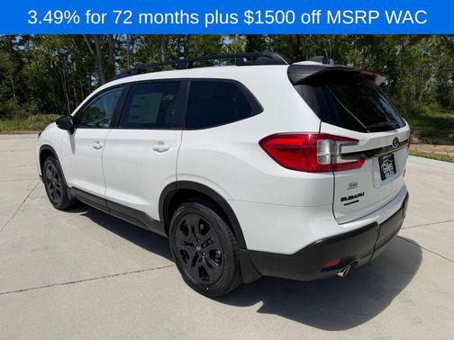 Crystal White Pearl 2026 Subaru Ascent Onyx Edition Touring 7-Passenger