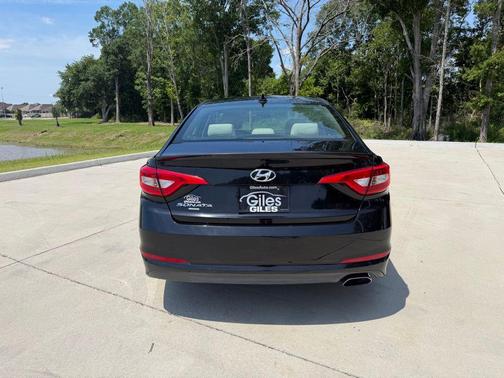 Phantom Black 2017 Hyundai SONATA SE