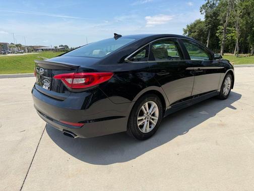 Phantom Black 2017 Hyundai SONATA SE