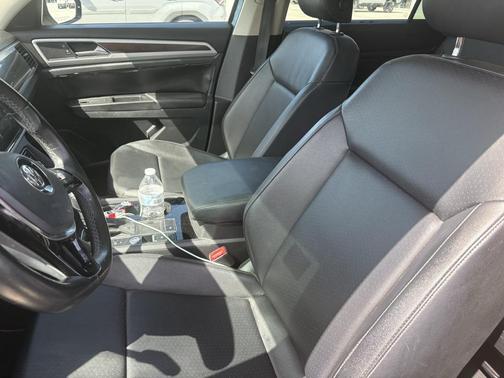 2018 Volkswagen Atlas 2.0T SEL