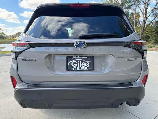 2025 Subaru Forester Hybrid Premium