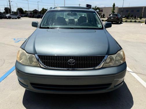 Constellation Blue Pearl 2000 Toyota Avalon XL