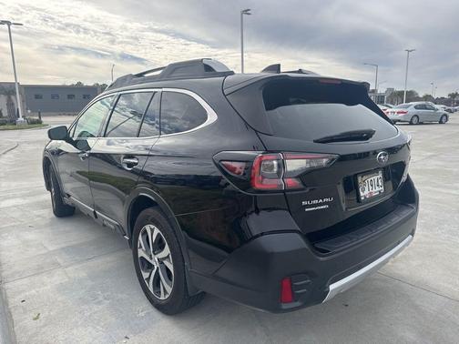 2021 Subaru Outback Touring